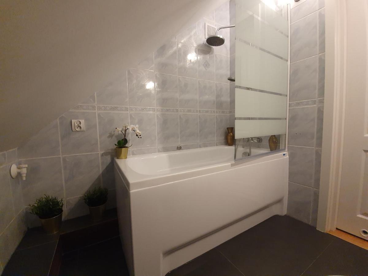 Mieszko Rooms レギオノボ エクステリア 写真